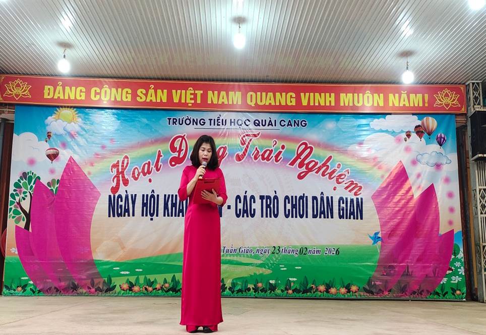 TỪNG BỪNG NGÀY HỘI ĐẦU XUÂN